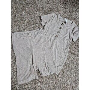 Lou lou & company 2 piece pjs size 12-24 months